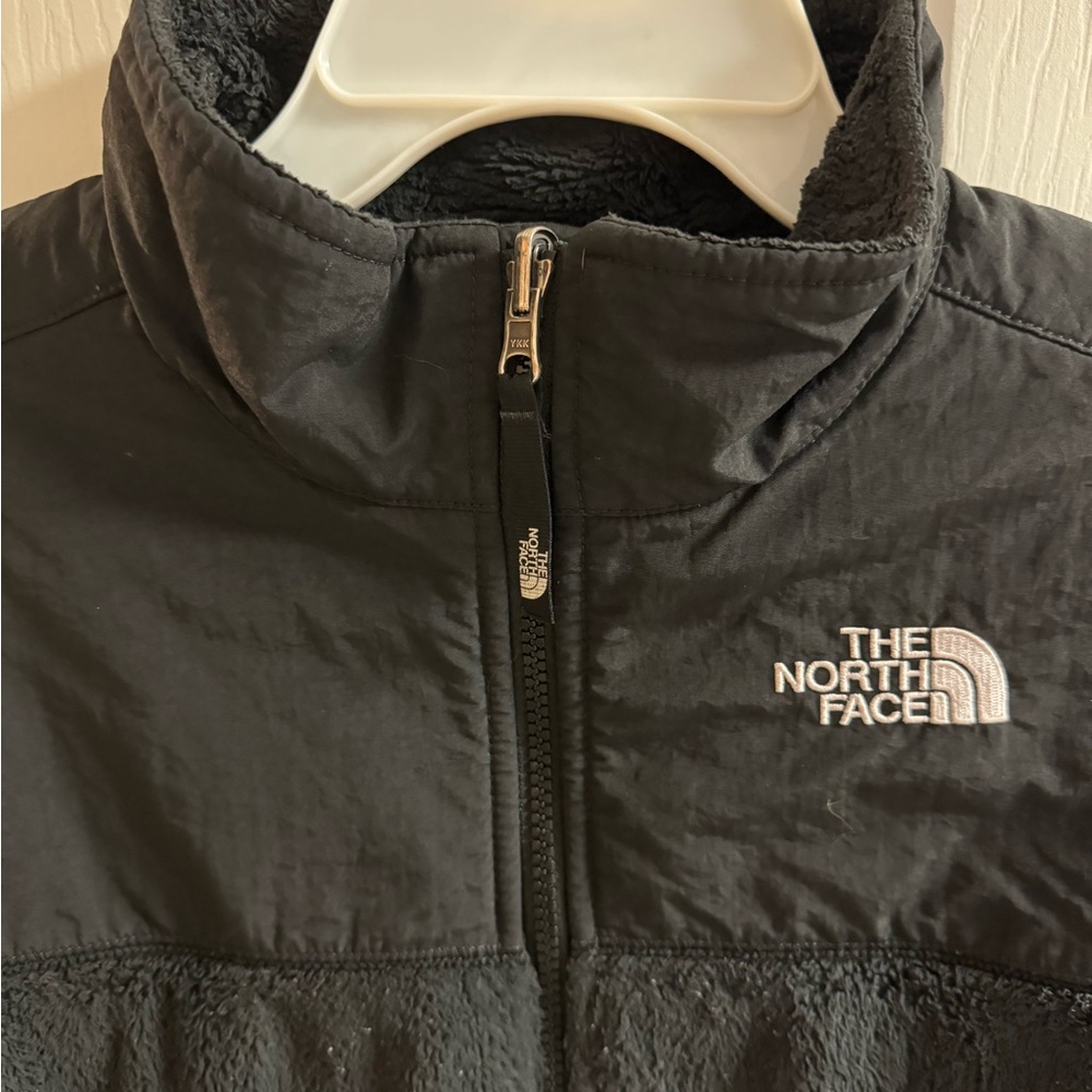The North Face Black Jacket - Picture 4 of 15